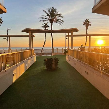 Sunny&Beach In Valencia Bagian luar foto